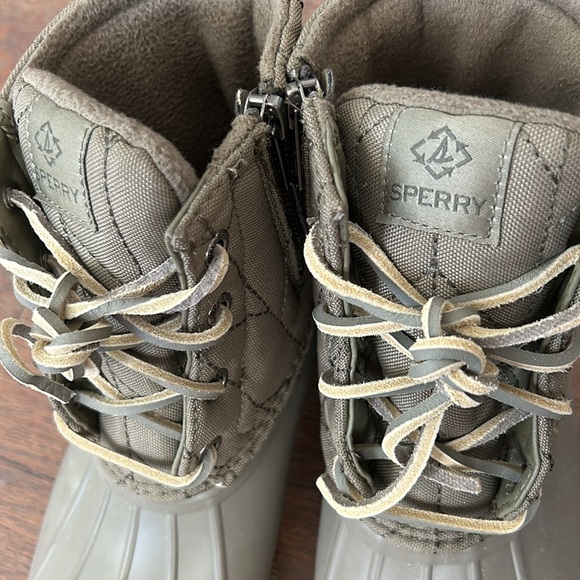 Sperry boots - Picture 5 of 7